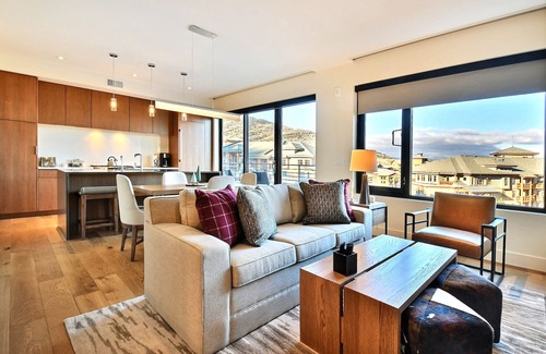 Park City Hotel | Lift Park City - Canyons Village