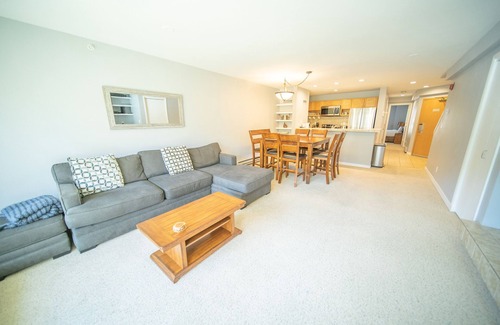 Mountain House Condominio | Liftside 304