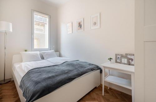 Istvanmezo Apartamento | Liget Apartment
