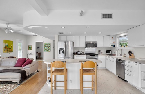 Key Largo Casa | Light & Bright 2-Bedroom Home + Office, Oceanside Canal, MM105, Upper Key Largo