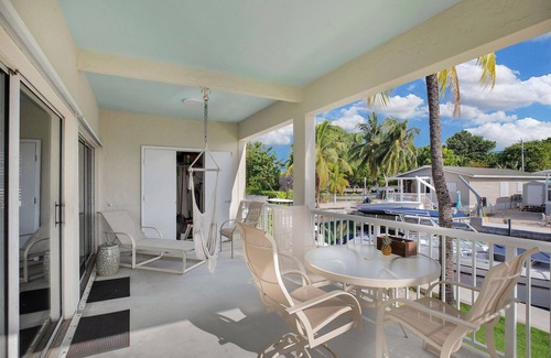Key Largo Casa | Light & Bright 2-Bedroom Home + Office, Oceanside Canal, MM105, Upper Key Largo