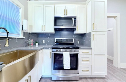 Wallingford Apartamento | Light filled apt in Historic Home by UW & Downtown