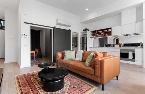 Fitzroy Apartamento | Light-filled Artistic Getaway - Smith St