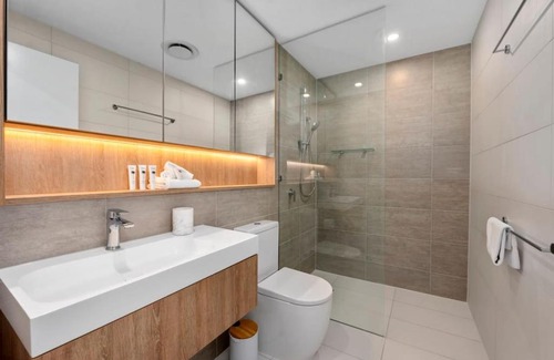 Broadbeach Apartamento | Light Filled Luxury Residence 2 Bed 2 Bath Apt Next to Casino Broadbeach