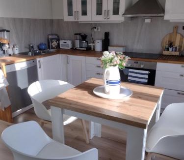 Alesund Apartamento | Light home apartment Alesund with free parking