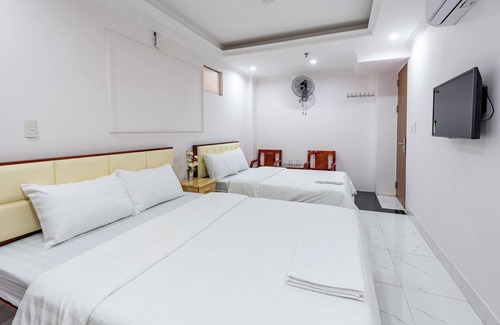 Long Bien Hotel | Light Hotel