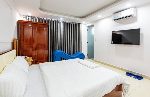 Long Bien Hotel | Light Hotel