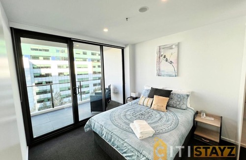 City East Apartamento | Light & Lovely in Canberra's CBD - 1BR Apt w/Carsp