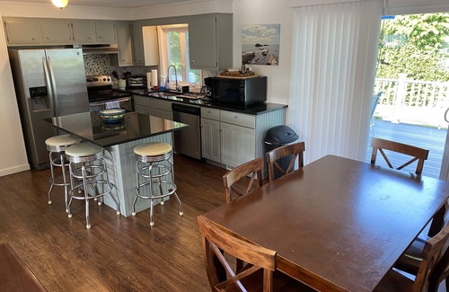 Bonnet Shores Casa | Light & Open Family Beach House Corta caminata a Kelly Beach