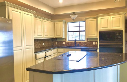 Brookeland Casa | Sendero iluminado Lake House - Hermosa casa frente al agua en Sam Rayburn