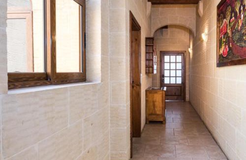 Gharb Casa | Lighthouse Accommodations - Ta’ Charlon Farmhouse