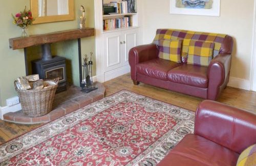Irstead Casa | Lighthouse Cottage