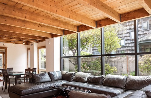 Westside Santa Cruz Casa | Lighthouse Executive Retreat