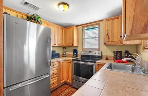 Johnson City Casa | Lighthouse Hill Ranch - Grey House