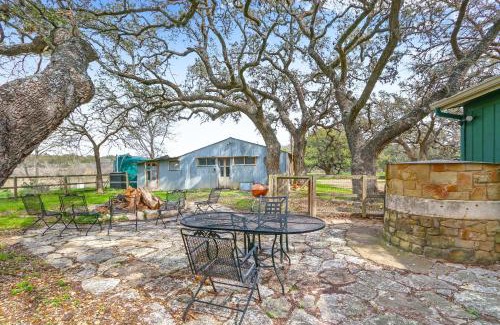 Johnson City Casa | Lighthouse Hill Ranch - Green House