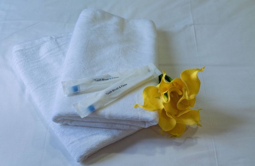 Damansara Utama Hotel | LightHouse Hotel & ShortStay