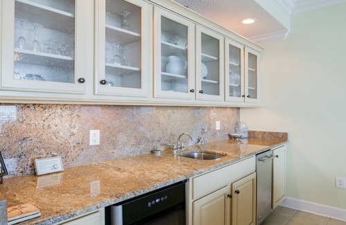 Orange Beach Condominio | ¡¡Mascota amigable!! Phoenix on the Bay 2, hermoso condominio en el sexto piso.