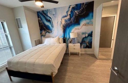 Downtown Des Moines Apartamento | Lightning Luxe Retreat