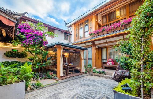 Dayan Old Town Casa | Lijiang Lights Quiet Garden Desinger SerenityHaven Hotel B&B Gucheng Zhongyi Mufu Branch