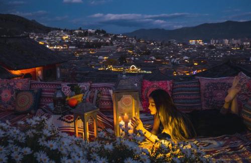 Dayan Old Town Casa | Lijiang Tinghuatang Banshan Hotel