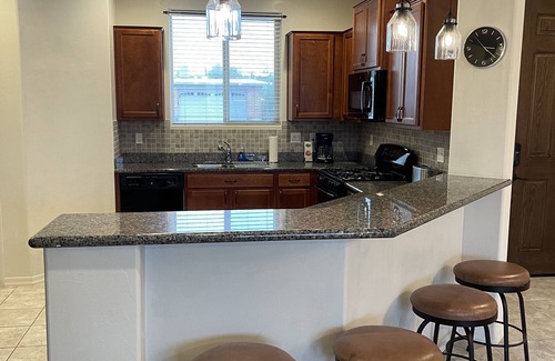 Tucson Casa | Like new Eastside home, 3 bedroom, 2 full bath, plus 2-car garage