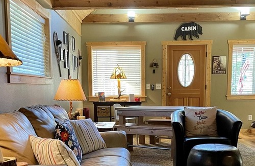 Ardenvoir Cabina | Lil Bigfoot Chalet