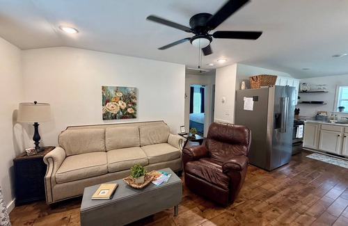 Paris Casa | Lil Gem - near Bethel and HCMC