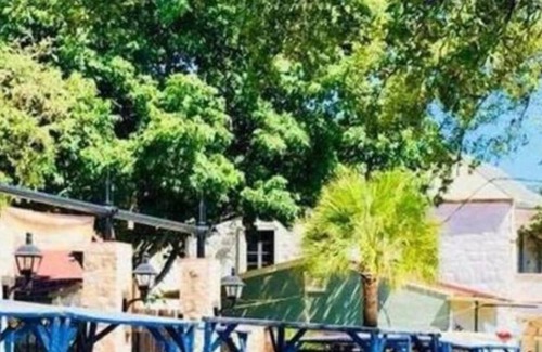 Westfort Apartamento | Lil Pinky Family Friendly With New Washer and Dryer