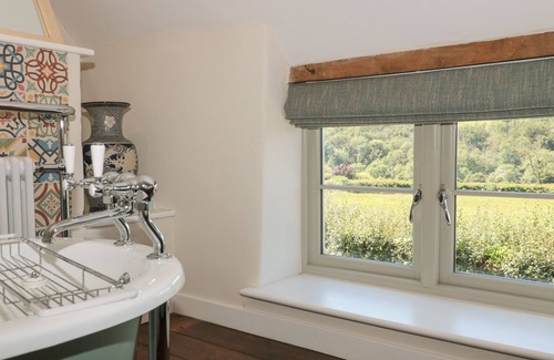 Wells Cabaña | Lilac Cottage