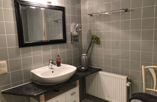Karlstadt Apartamento | Lilienzimmer