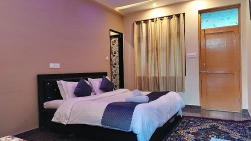 Bhagsu Nag Casa | Lill Sparrow by Verdant escapes hospitality