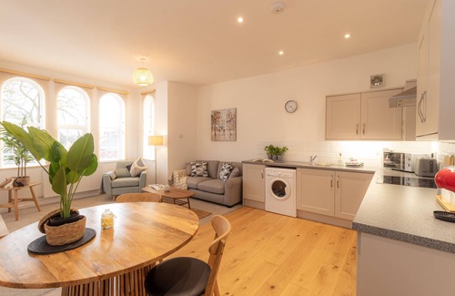 Wellington Apartamento | Lilleshall-Apartamento-De Lujo-Baño con ducha-Vista a la Calle