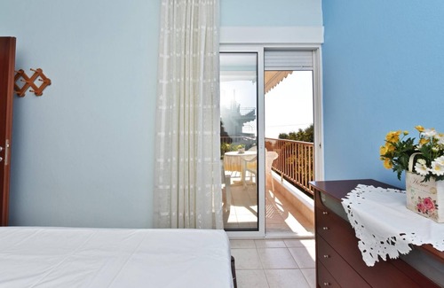 Nea Moudania Apartamento | Lillian Apartment by Travel Pro Services