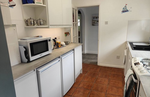 Shipton Gorge Cabaña | Liliput, BURTON BRADSTOCK