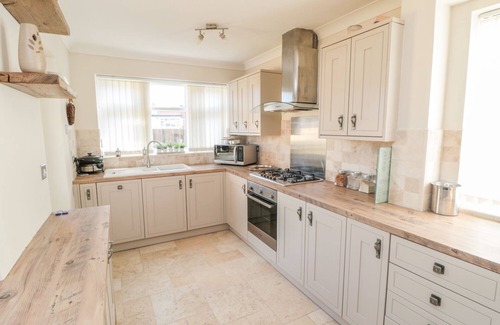 Flamborough Cabaña | Lilly May Cottage, FLAMBOROUGH