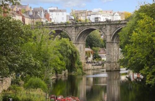Knaresborough Apartamento | Lilly Pad