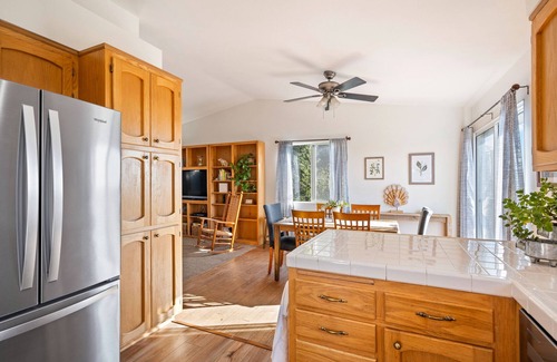 Arroyo Grande Casa | Lilly's Guest House * Unique Farm Animal Sanctuary
