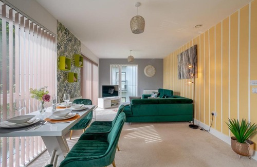 Hemel Hempstead Apartamento | LillyRose Apartments - Hemel Hempstead, Free Parking, Free Wi-Fi