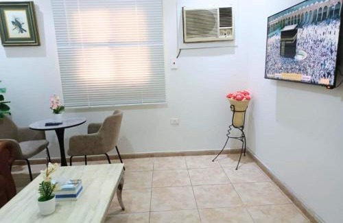 Hera Street Apartamento | Lily 4 Apartment and Penthouse