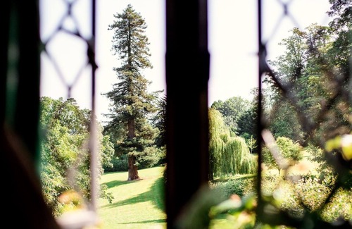 Great Tew Cabaña | Lily Cottage - sleeps 3 guests in 2 bedrooms