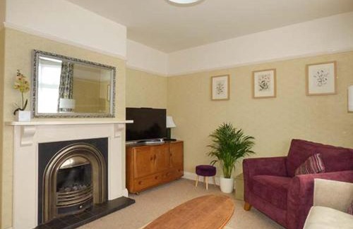 Minehead Casa | Lily House