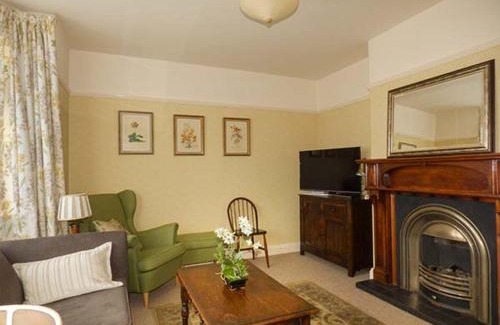 Minehead Casa | Lily House