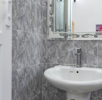 Mbezi Beach Apartamento | Lily one bedroom apartment with Island kitchen
