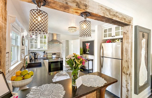 Jacksonville Cabaña | The Tiger Lily Inn- Lily Pad * hermosa 1br con hermosa cocina completa