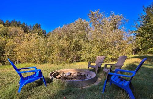 Guerneville Casa | Lily Pad - Hot Tub! Private Dock! BBQ! Game Room! Walk to Town! Fast WiFi! Dog Friendly!