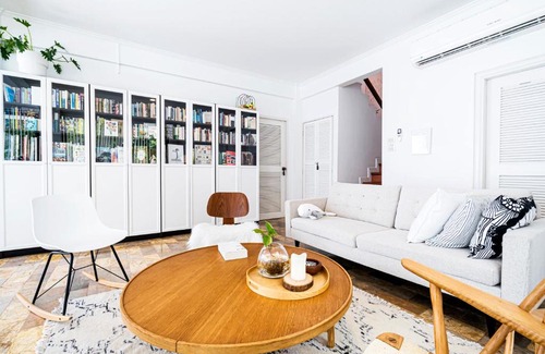 Ban Chang Casa | Lily Provenance, The Sea Close By