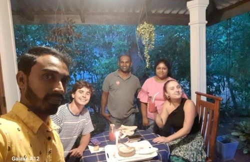 Sigiriya Cama Y Desayuno | Lily's Garden Resort