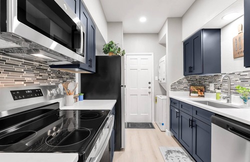Northgate Apartamento | Lily: Studio Apt, 4 Minute Walk to Campus, Newly Remodeled