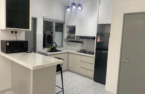 Bukit Serindit Apartamento | Lilyhouse homestay-مسلم