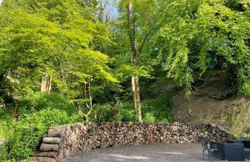 Upper Hardres Otro | Lime Kiln Woods